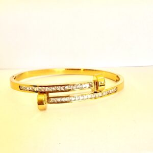 anti tarnish bracelet
