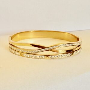 anti tarnish bracelet