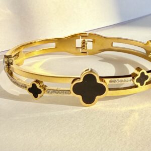 anti tarnish bracelet