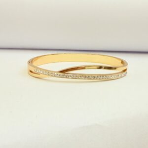 Bracelet – Anti-Tarnish Stainless Steel